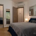 Deasuites One